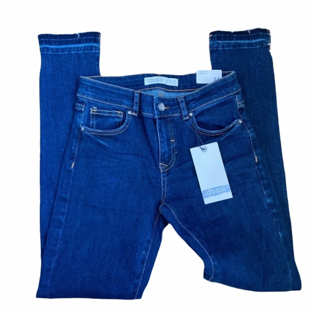 Zara Denim Metal Embroidery Faux Pearls Jeans